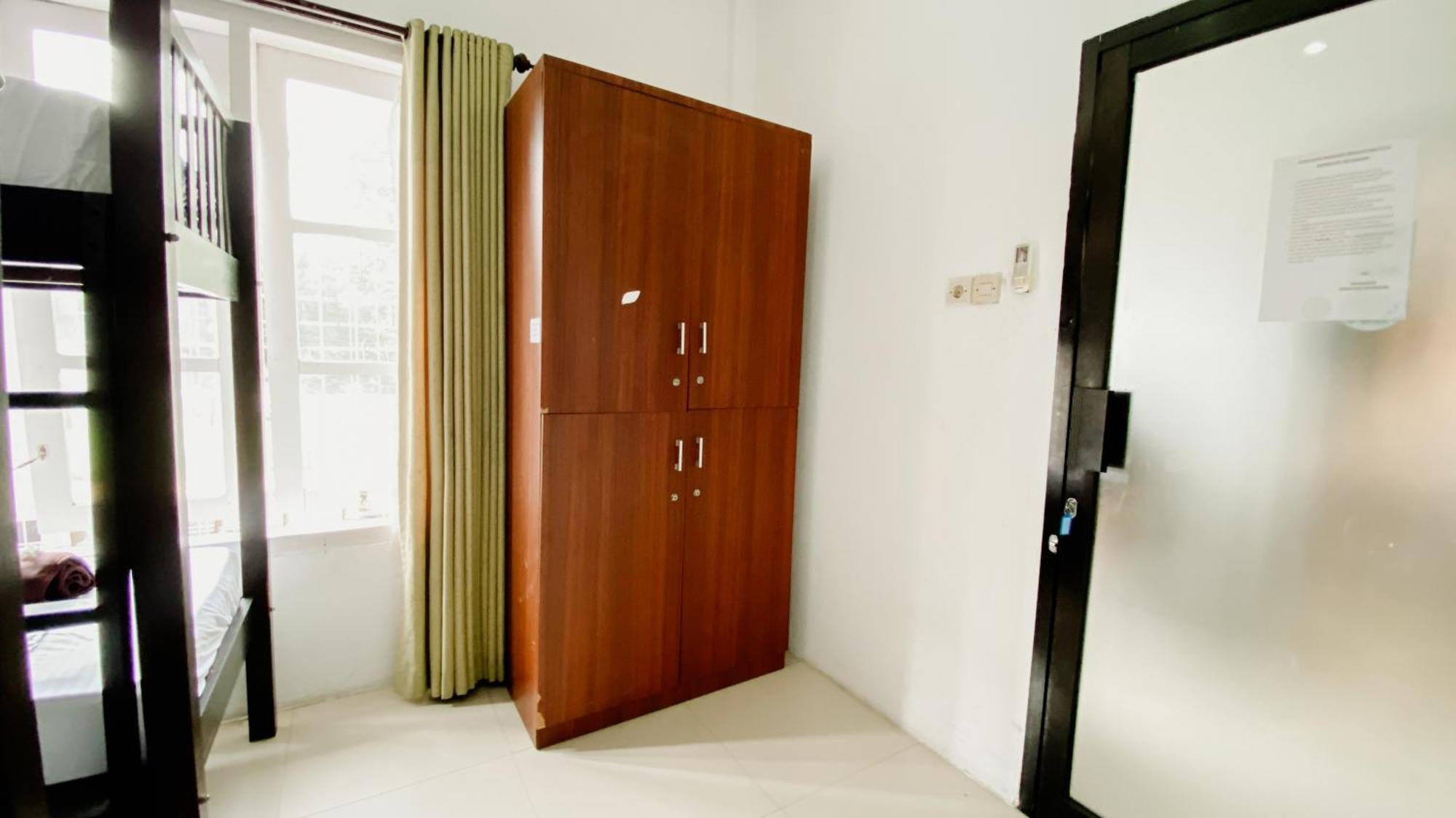 Dormitory Tourism Sritanjung Banyuwangi By Gajahsora Management Exterior photo